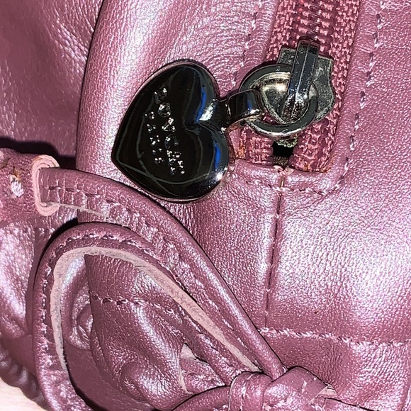 NWT Lovcat Paris Valentine Wingtip Handbag - Picture 5 of 12